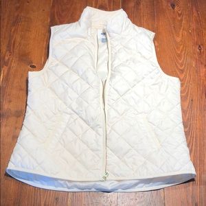 Old navy lightweight puffer vest